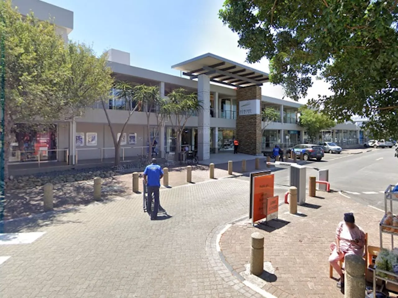 Police Probe Shocking Daylight Shooting Of Elderly Man At Howard Centre In Pinelands