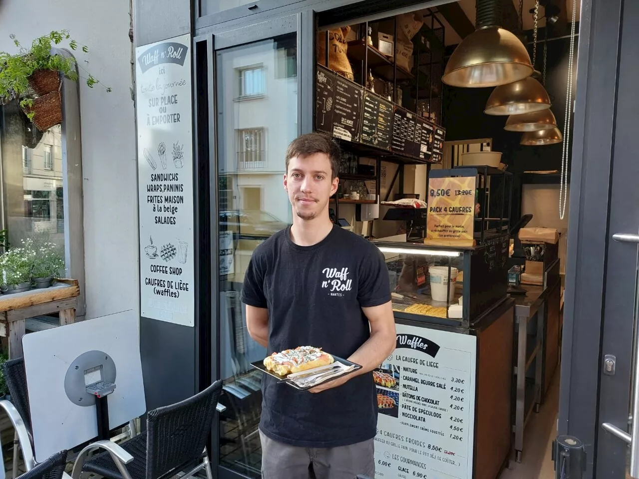 Portrait. D'employé à patron, Titouan dirige un restaurant à seulement 22 ans