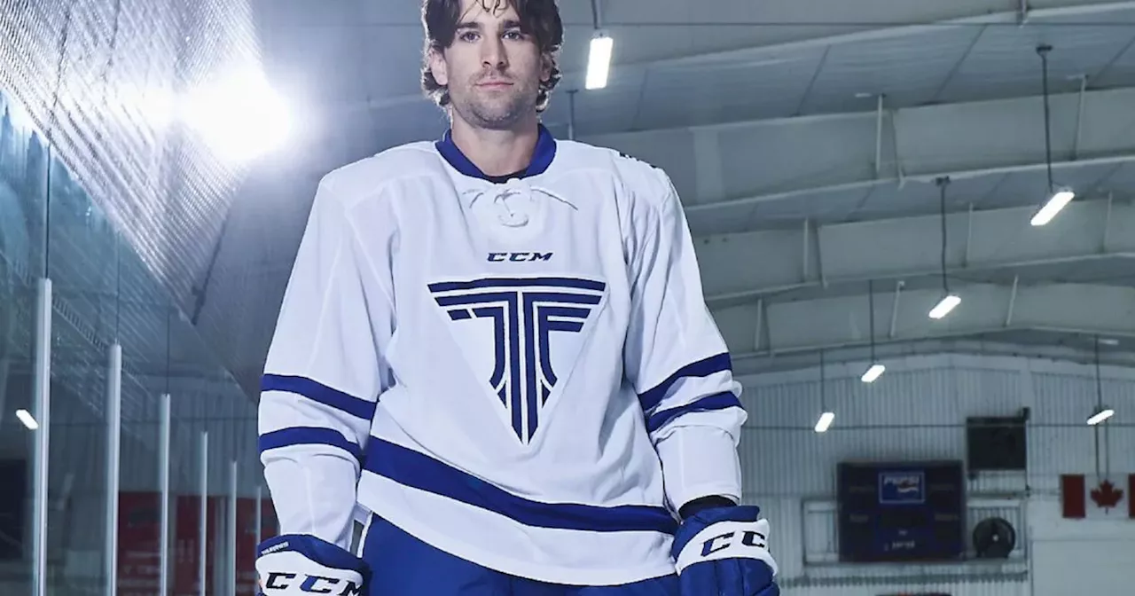 Leafs star John Tavares spotted touting power of 'magical' injury-healing amulet