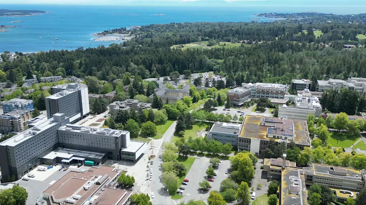 UVic named 2nd best ‘comprehensive university’ in Canada