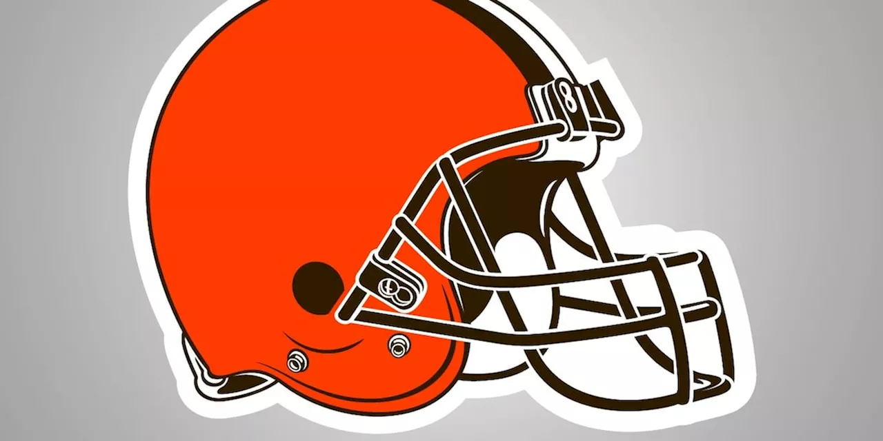 Browns place C Nick Harris on injured reserve, add two to practice squad