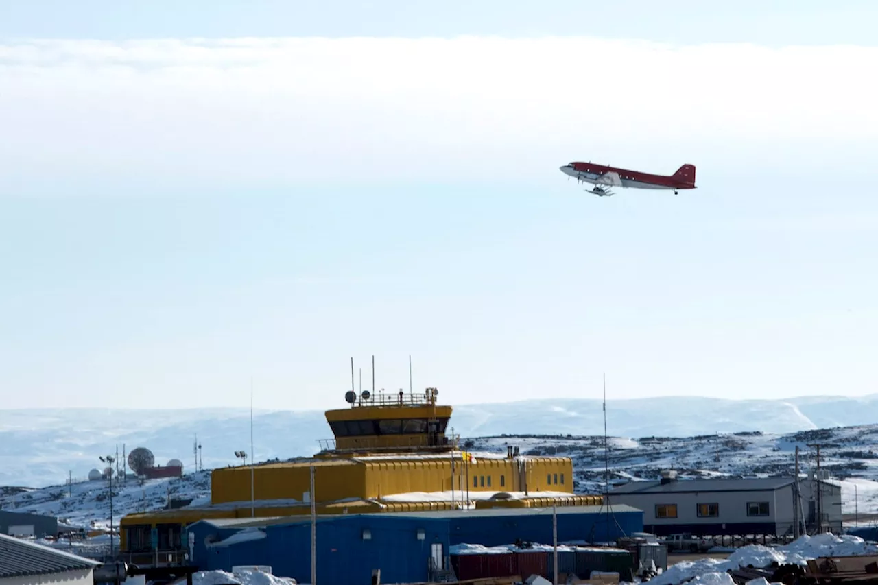 Canadian Armed Forces to air lift stranded Air India passengers from Iqaluit to Chicago