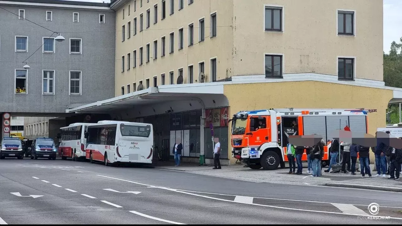 Trotz europäischen Haftbefehls - Bombendrohungen: Mann (20) wird nicht ausgeliefert