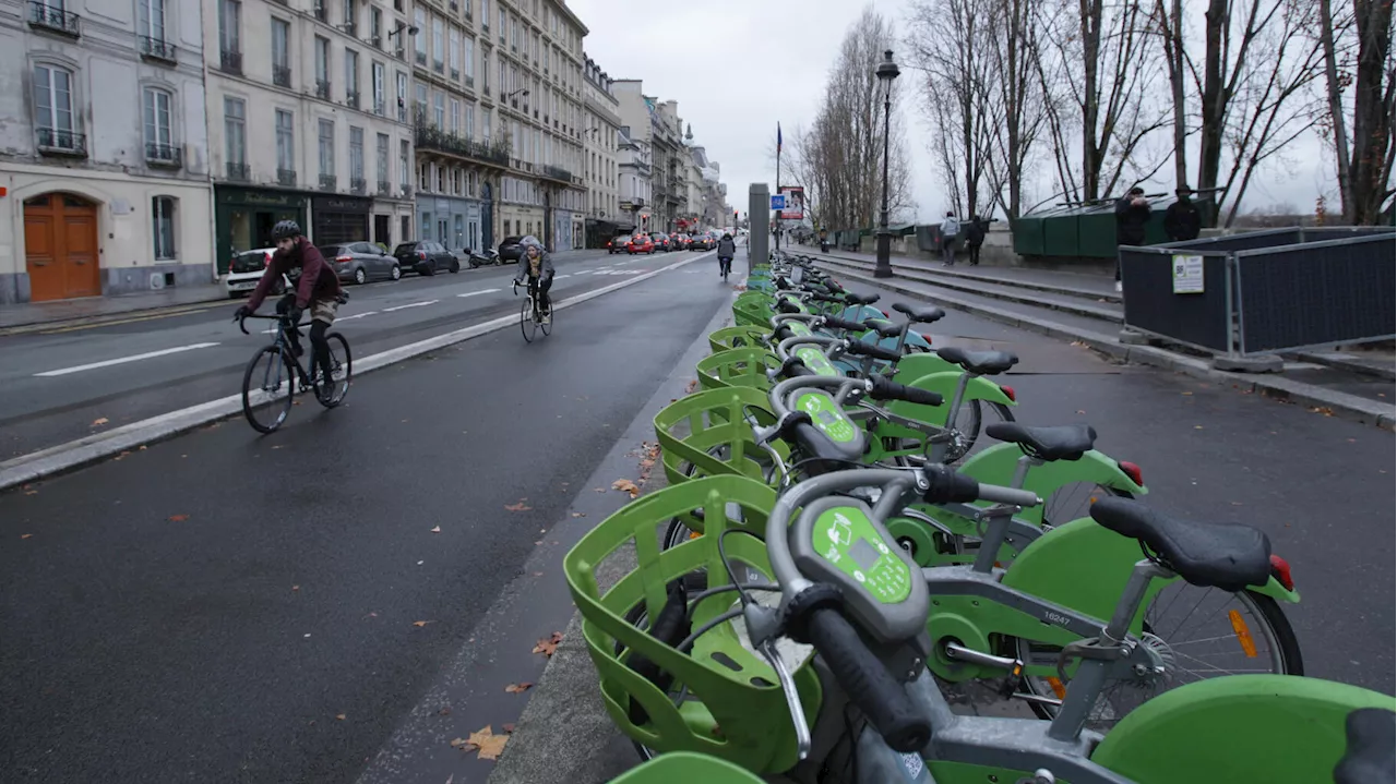 À Paris, un cycliste de 27 ans meurt écrasé par un automobiliste après une altercation