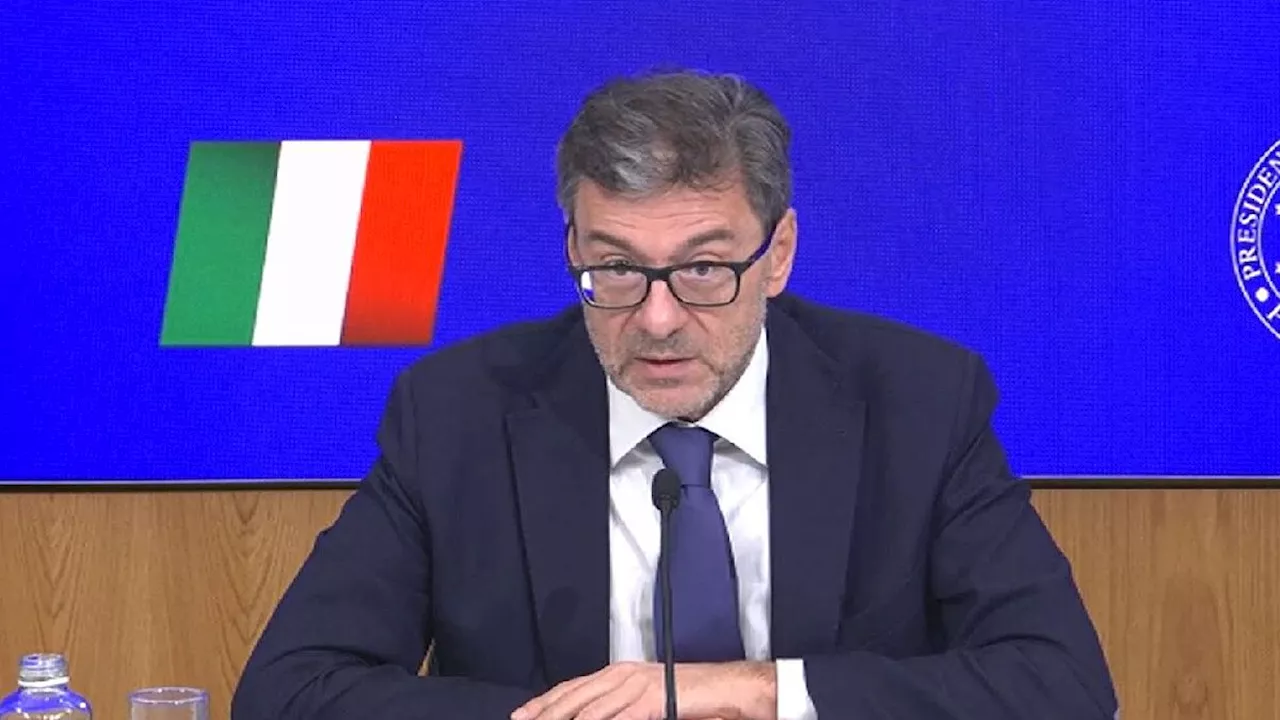 Manovra 2025, Giorgetti: 'Sacrificio per banche e assicurazioni'