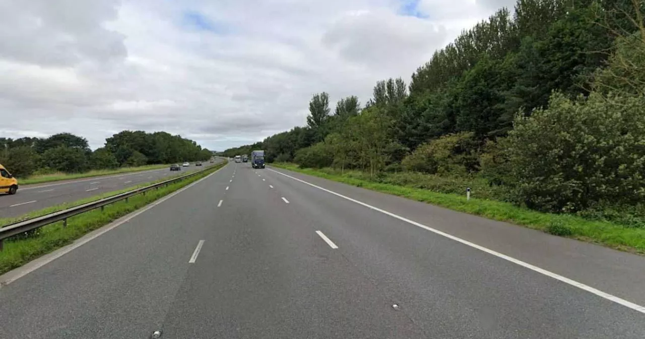 M61 motorway closed until mid-morning after serious crash