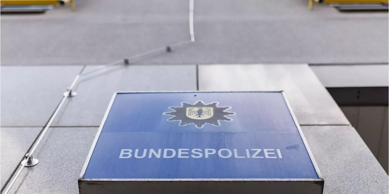 Polizei stoppt mutma&szlig;liche Schleuserbande