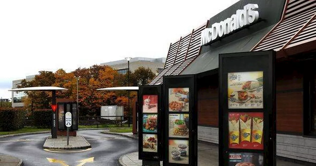 McDonald's worker shows how to upgrade your fries for a '10/10' experience