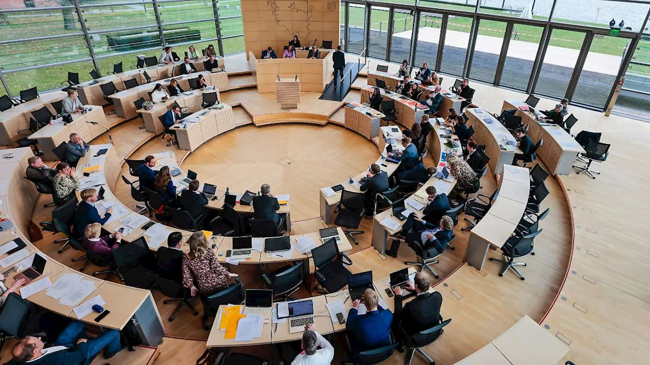 Hamburg & Schleswig-Holstein: Landtag ringt um Finanzkurs des Landes