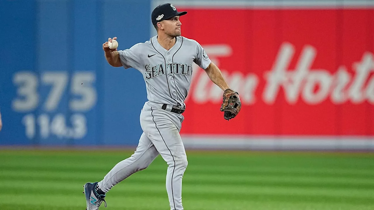 Former Seattle Mariners Infielder to Undergo Procedure For Nagging Injury