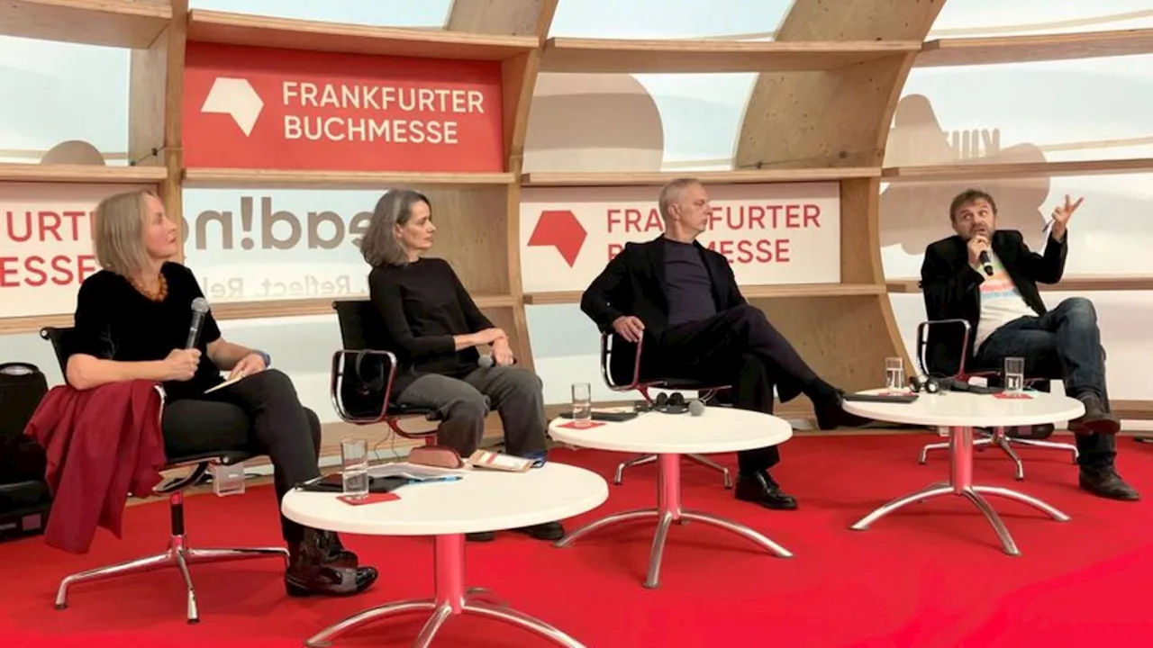 Italienische Schriftsteller kritisieren Regierung auf Frankfurter Buchmesse