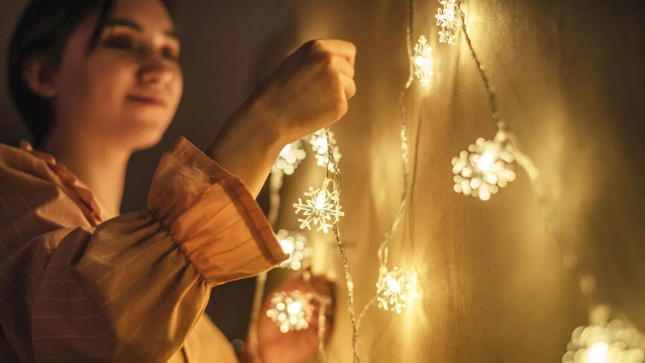 LED Lichterketten: Diese Weihnachtsbeleuchtung liegt 2024 im Trend