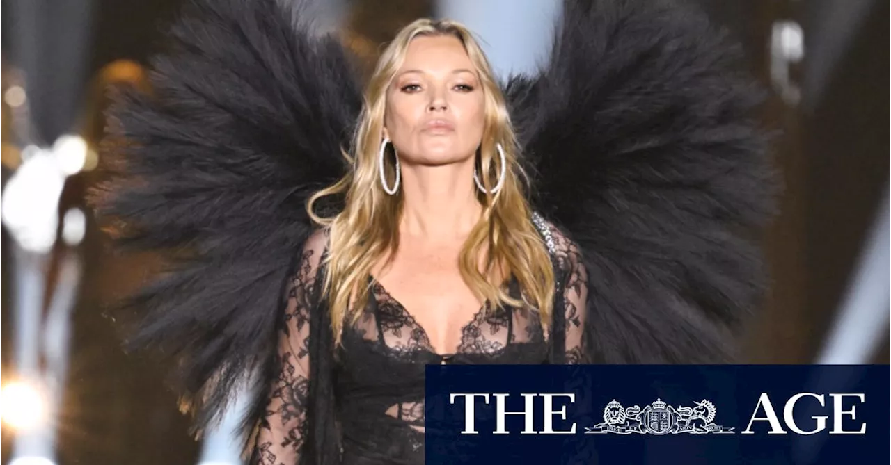 Kate Moss and model daughter hit the Victoria’s Secret runway