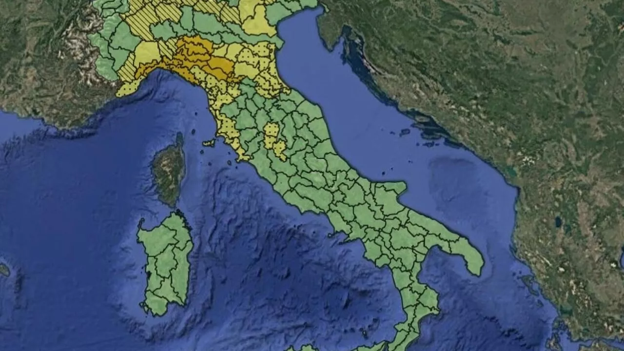 Scuole chiuse e forti temporali: torna l'allerta meteo in sette regioni