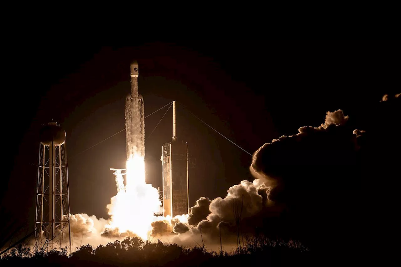 Falcon Heavy Launches Space Force's Mysterious X-37B Space Plane