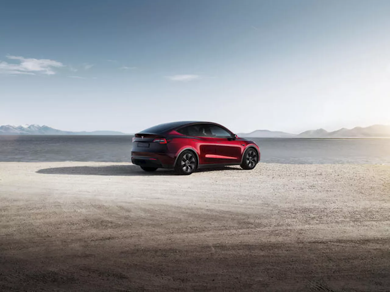 Tesla Model Y: ora anche a 7 posti