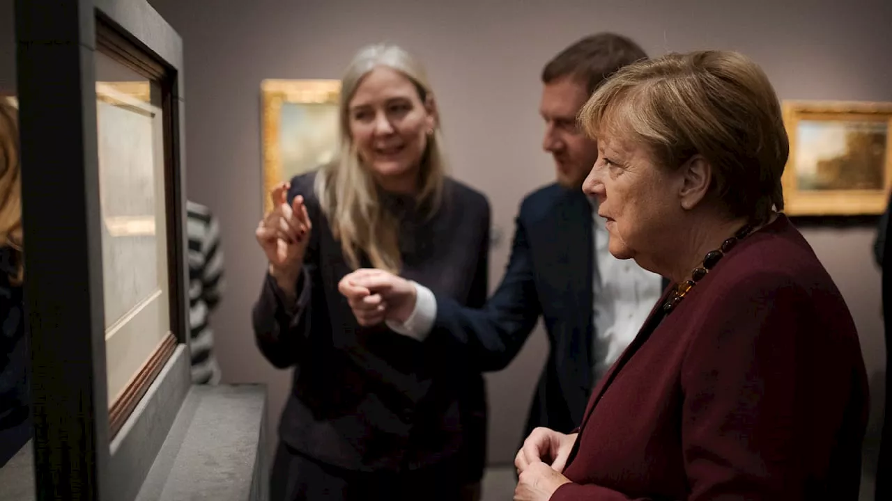 Dresden: Angela Merkel im Museum – ein Satz bringt sie zum Lächeln