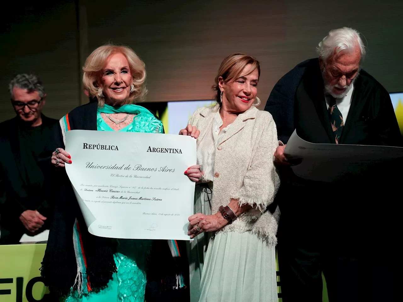 Mirtha Legrand, homenajeada por la UBA, apoyó el reclamo universitario