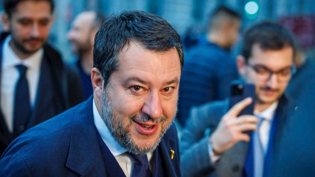 Salvini e il processo Open Arms a Palermo: il leader porta in piazza la Lega