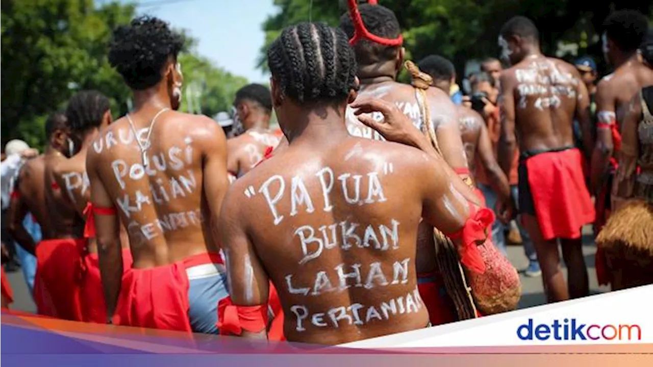 Belajar Merawat Alam dari Tradisi Egek Suku Moi di Papua