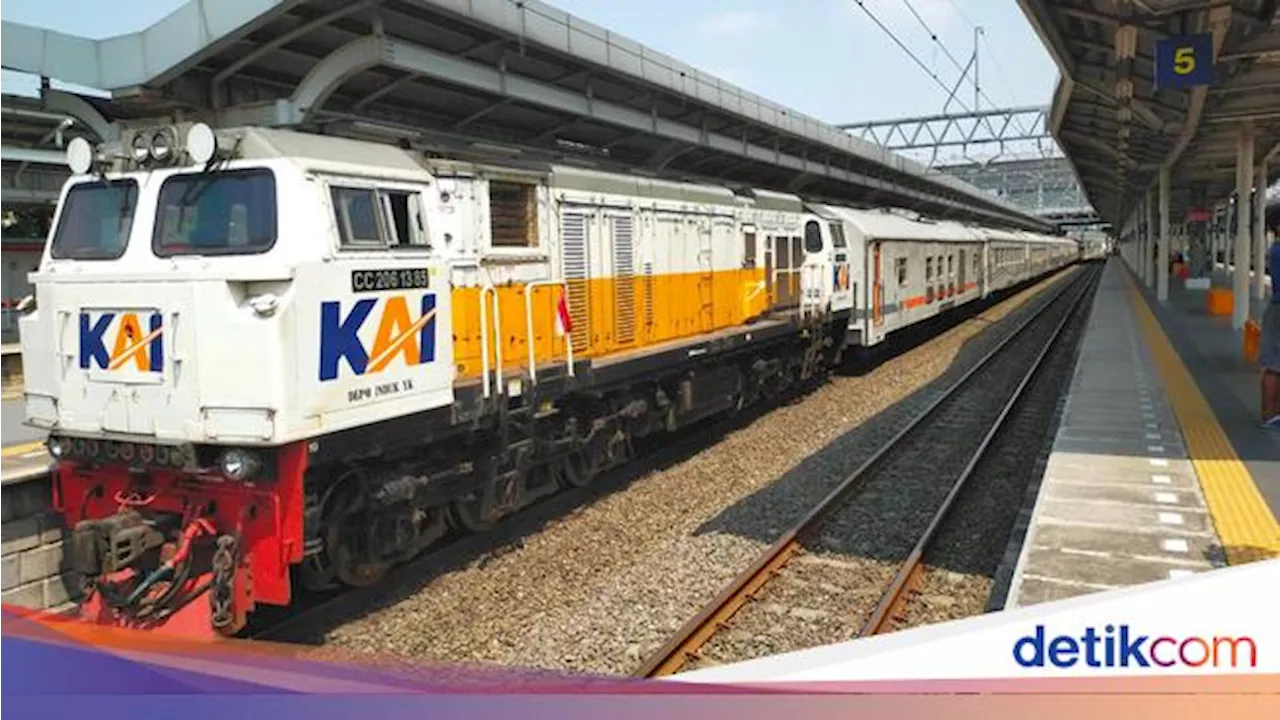 Ada Pelantikan Presiden-Wapres, 32 KA Ini Berhenti di Stasiun Jatinegara