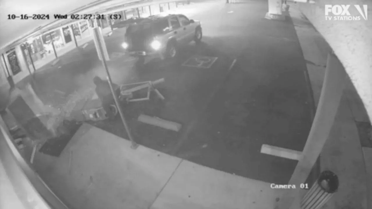 Thieves break into Mission Hills taco shop, steal ATM