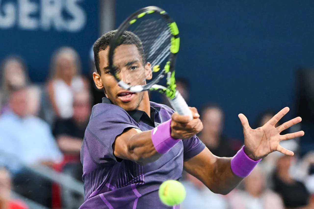 Canada’s Auger-Aliassime ends ATP Tour losing streak with win over Fucsovics