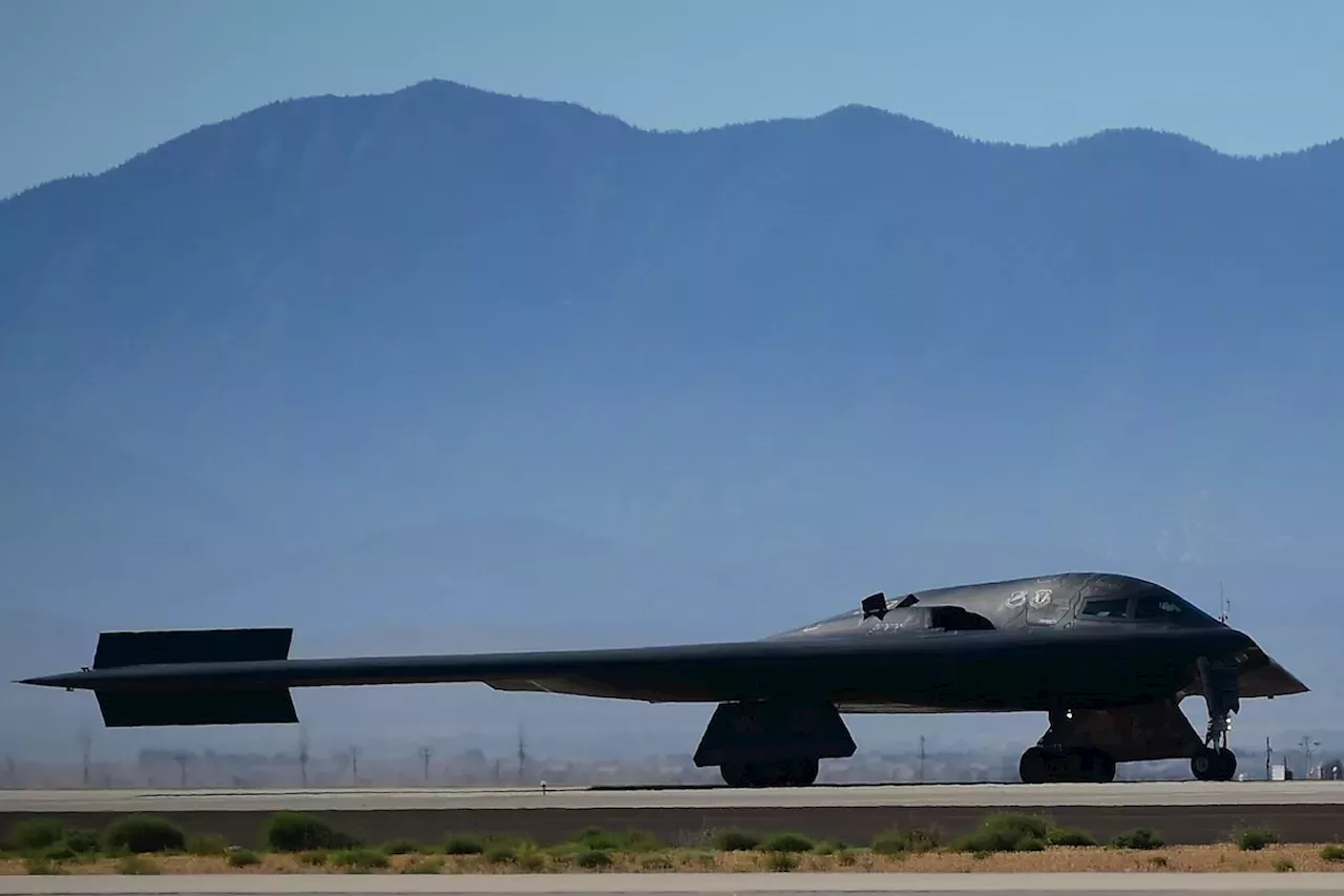 U.S. Long-range B-2 Stealth Bombers Target Underground Bunkers Of Yemen ...