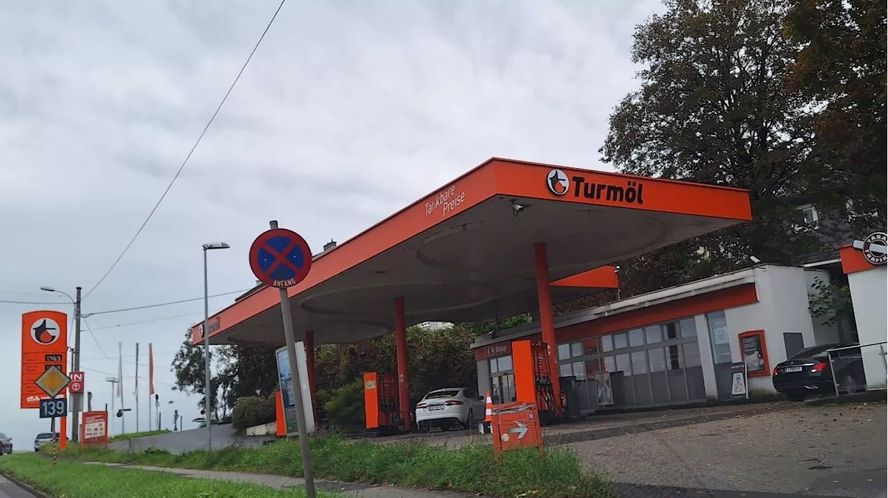 Mitten in der Innenstadt - 'Danke für die Treue' – beliebte Tankstelle sperrt zu