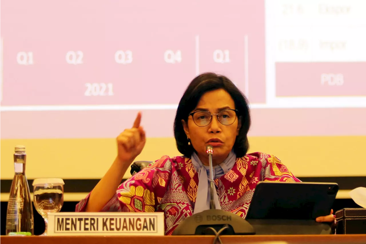 Penempatan Sri Mulyani Dinilai Ada Kaitannya dengan Bunga Utang yang Makin Bengkak