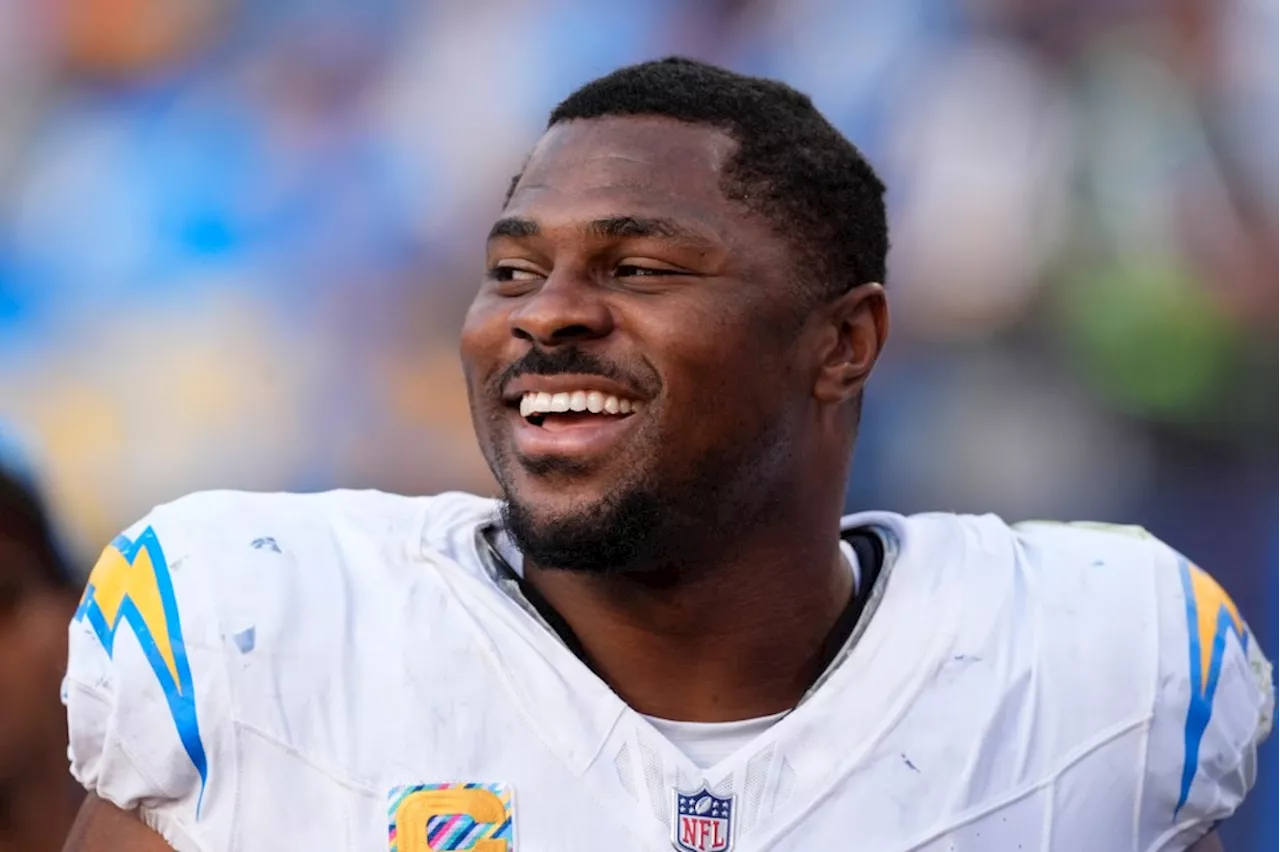 ‘Humble warrior’ Khalil Mack leads the Chargers’ stingy defense