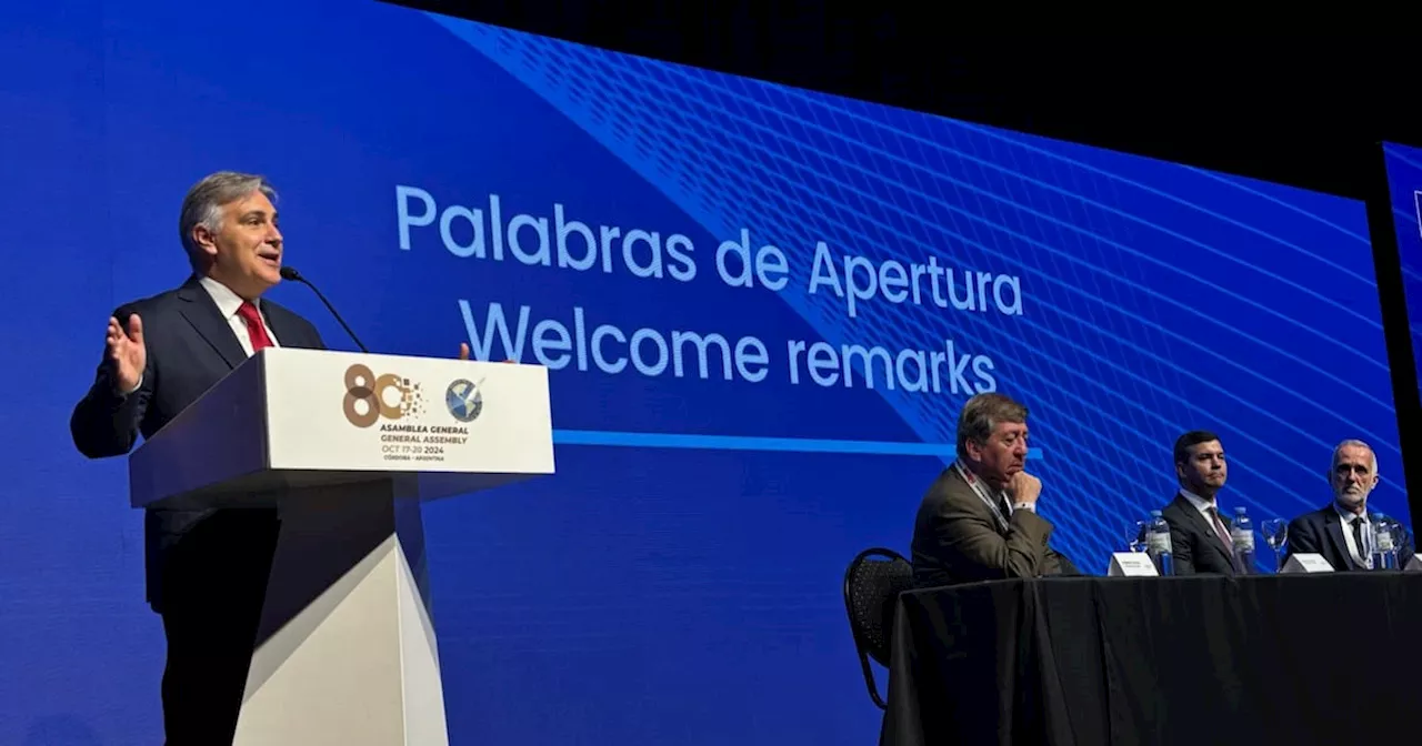 Llaryora recibió al presidente de Paraguay, Santiago Peña y participó de la SIP