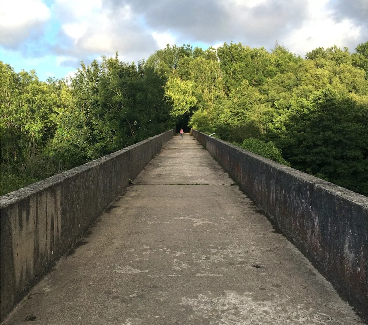 Une jeune femme retrouvée pendue dans le Cotentin, une enquête ouverte