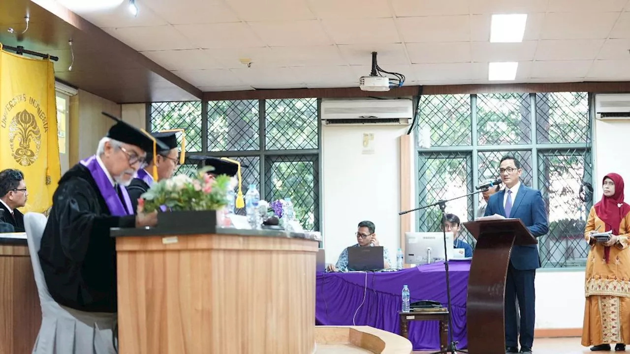 Raih Gelar Doktor, Kepala BPKH Pertahankan Desertasinya di FKM UI