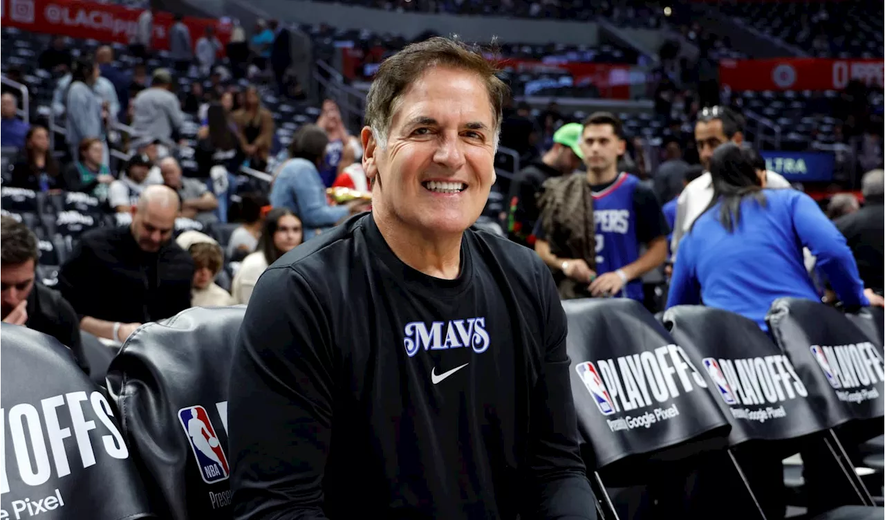 Dueling billionaires: Mark Cuban campaigns with Harris, Elon Musk tours Pennsylvania with pro-Trump PAC