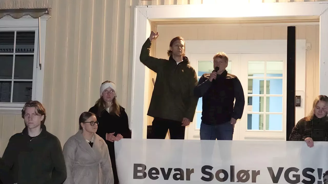 Matoma satte fyr på demonstrantene: