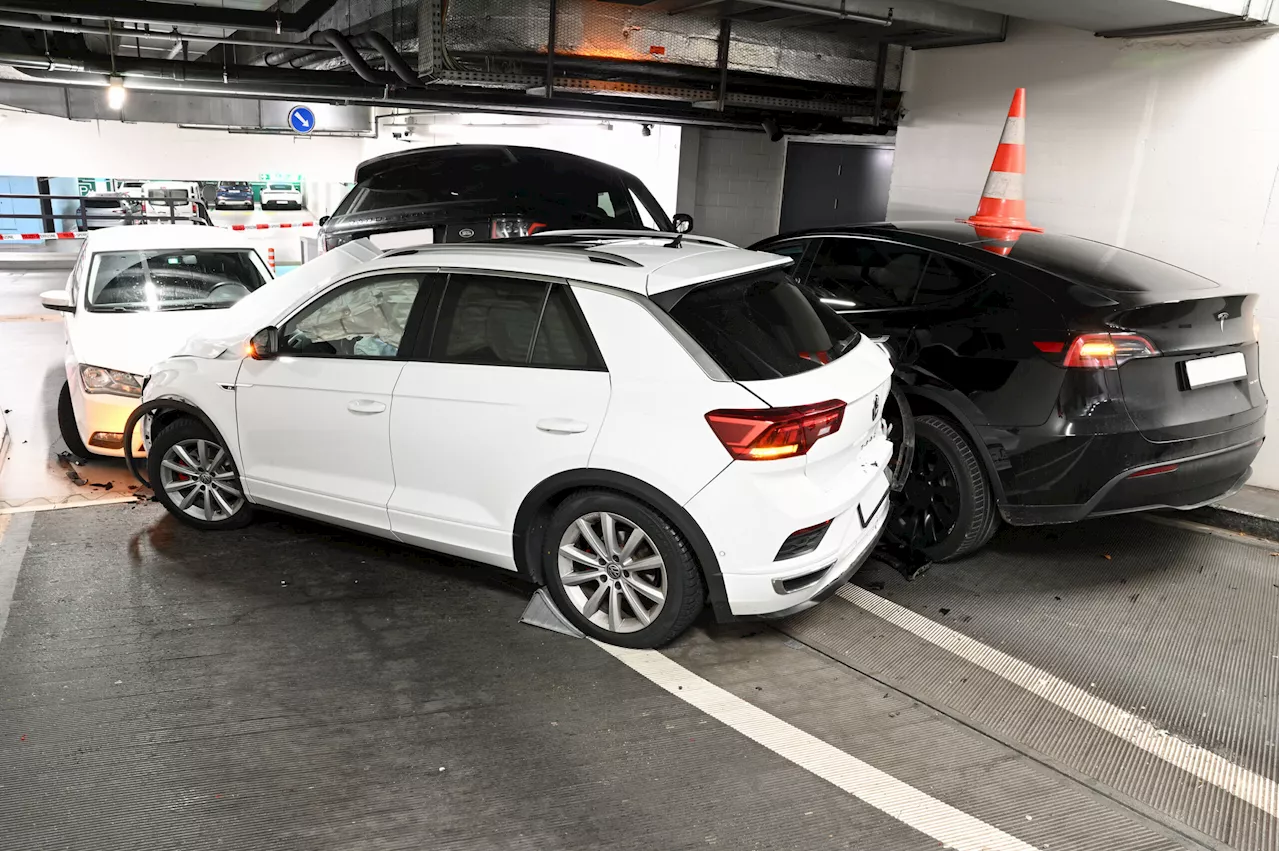 Stadt Luzern LU: Verkehrsunfall mit fünf beteiligten Fahrzeugen