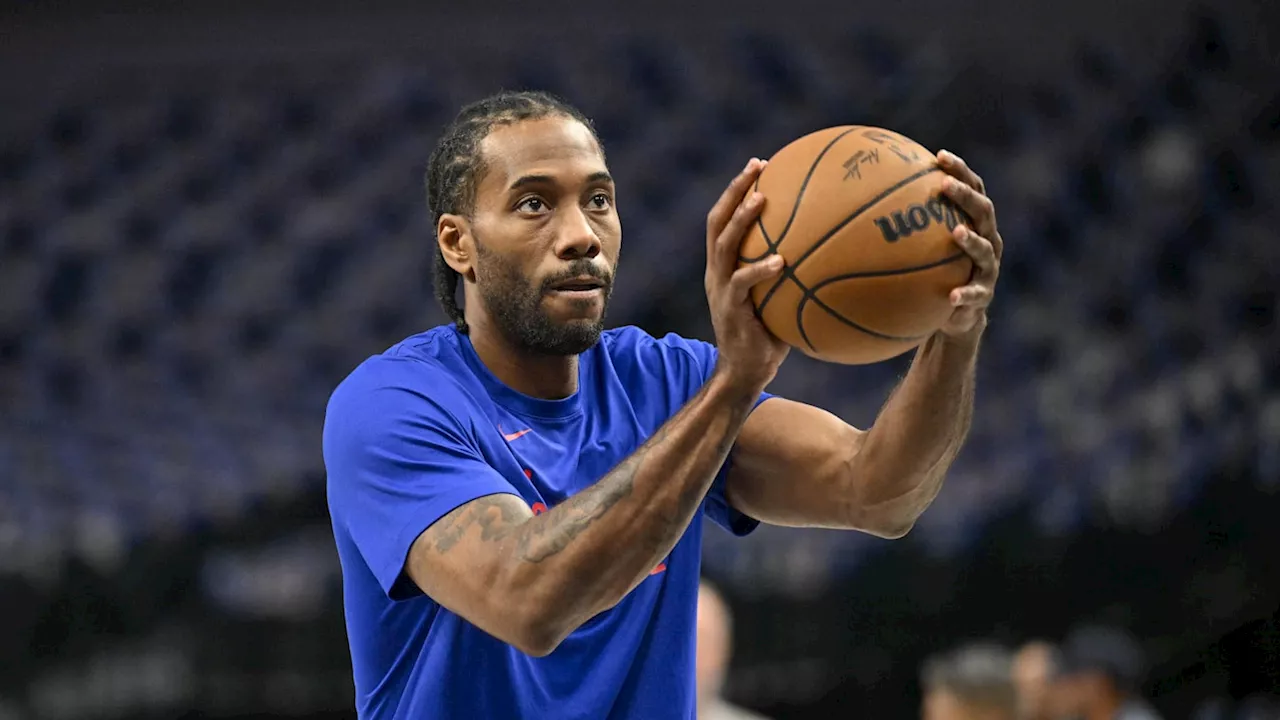 Clippers Star Kawhi Leonard Set to Miss 'Indefinite' Period of Time Due to Knee Issue