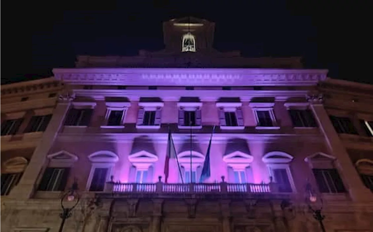 Prevenzione tumore al seno: Montecitorio si è illuminata di rosa