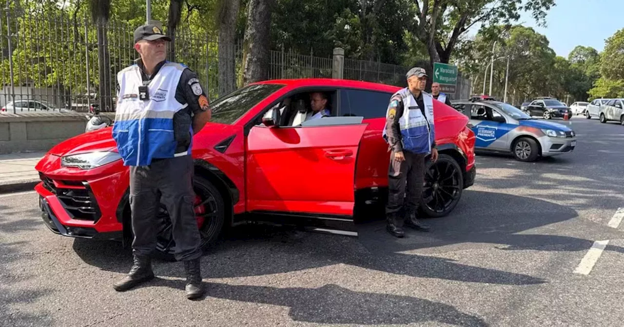 Xamã tem carro de luxo roubado no Rio de Janeiro; veículo é avaliado em R$ 4 milhões