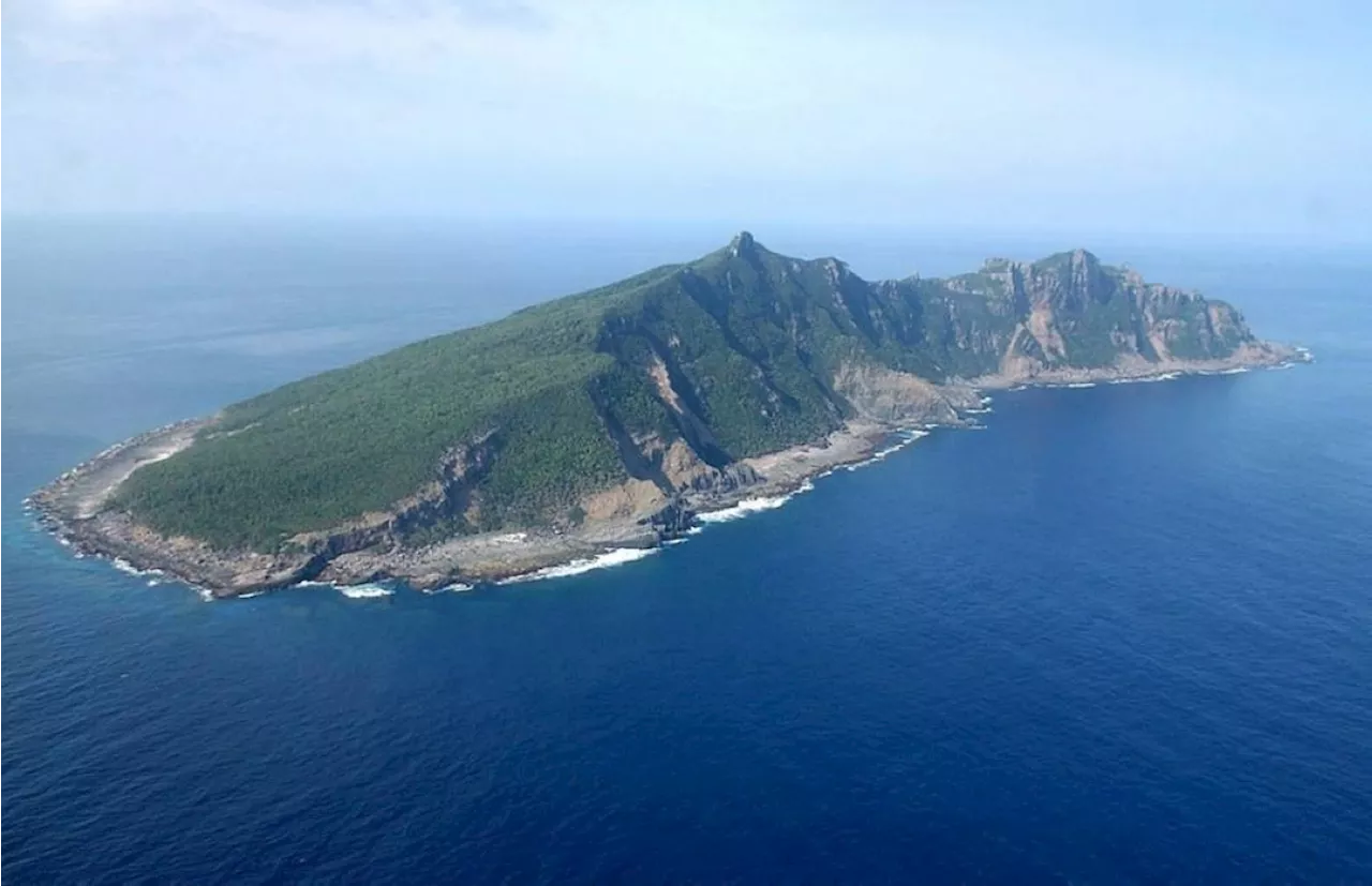 Japanese ship expelled from waters near disputed islands