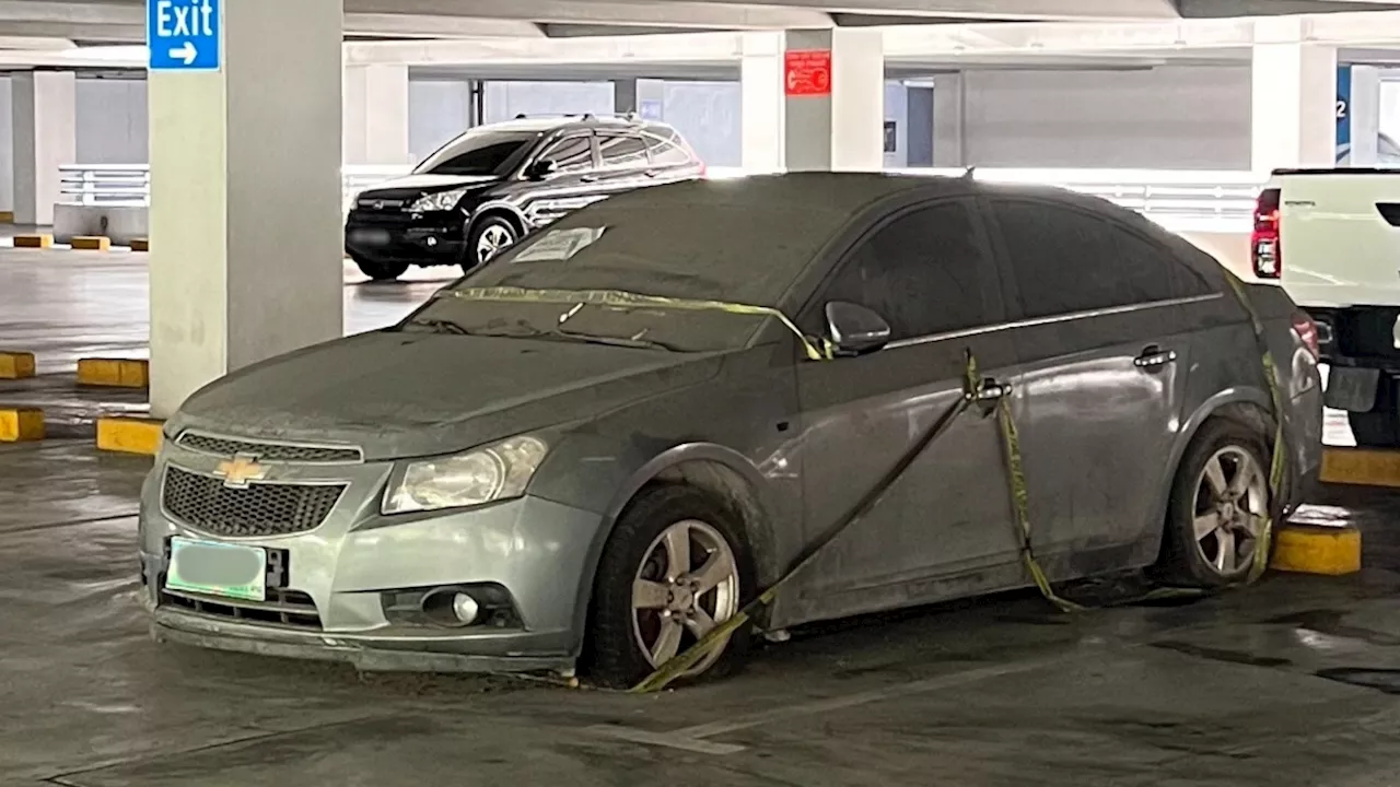 Some of these abandoned cars in NAIA have been there for a decade