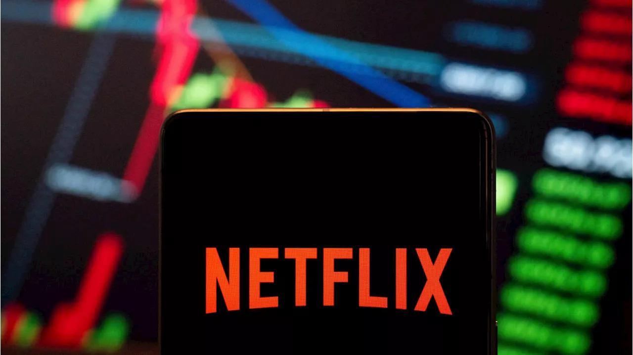 Netflix beats and raises. It's time for a price hike: Analyst