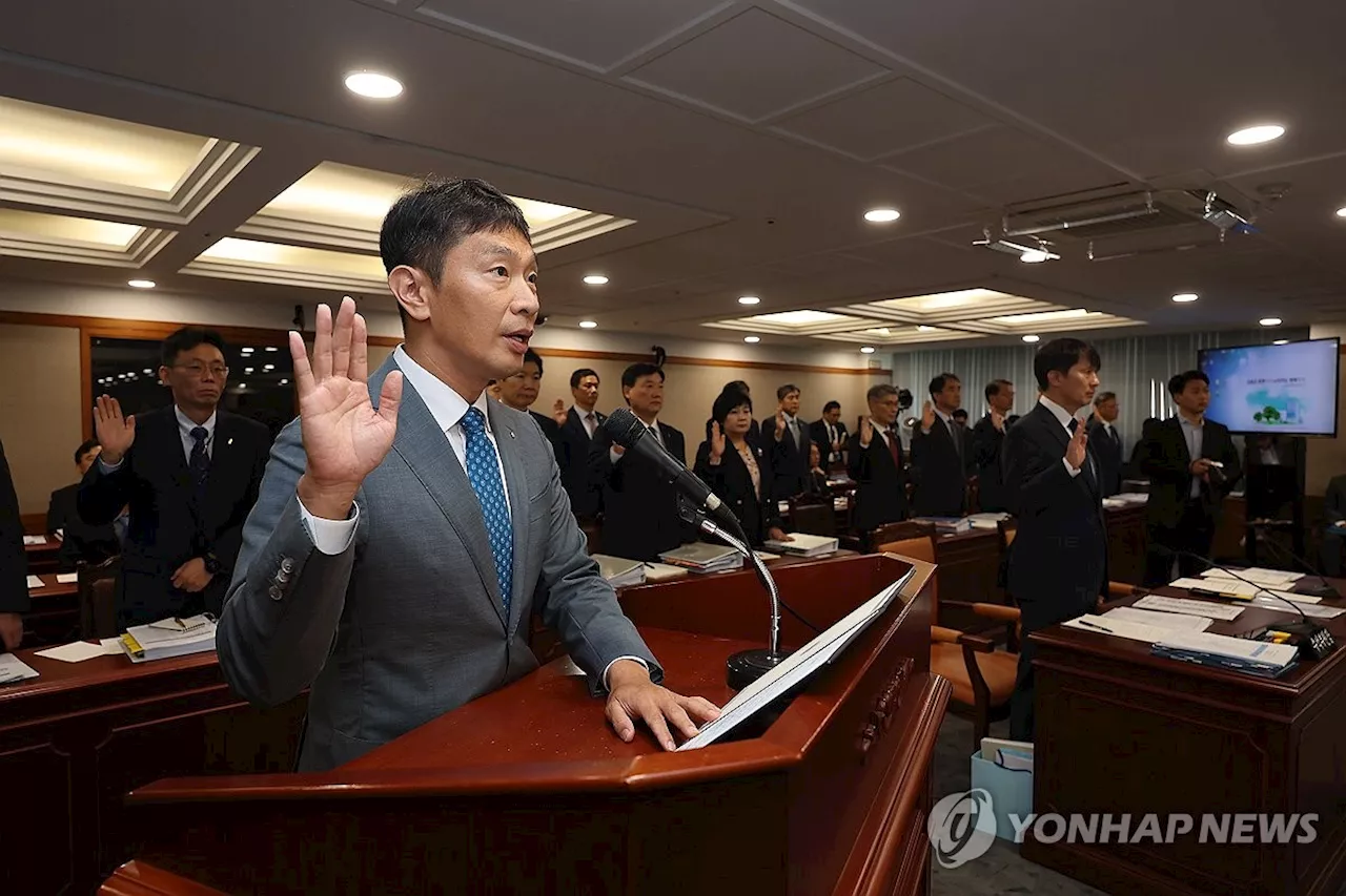 이복현 '중대 금융사고 원인 발본색원…엄중 책임 물을 것'