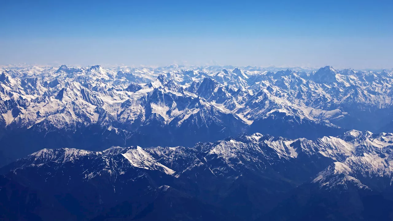 Himalaya: des soldats français secourent des alpinistes, coincées pendant 3 jours à 6.000m d'altitude