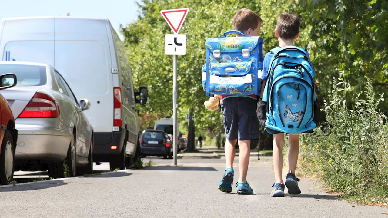 Flut falscher Warnungen: Keine Kinder aus Autos angesprochen