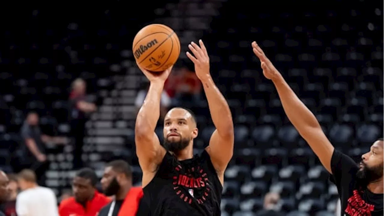 NBA player Dillon Brooks gives back to his old Toronto school