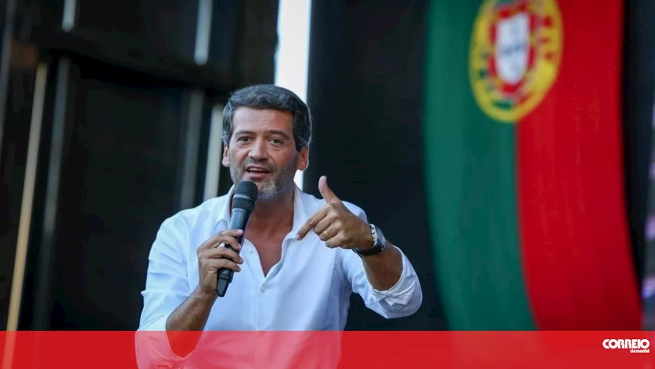 André Ventura diz que viabilização do Orçamento pelo PS põe Chega a liderar a oposição