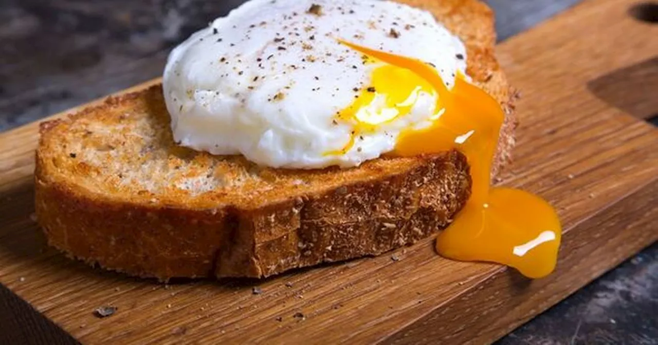 Mary Berry's 'game-changing' way to make perfect poached egg