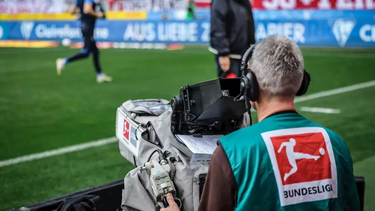 Streit Zwischen DAZN Und DFL: Zweite Auktion Der Fußball-Medienrechte ...